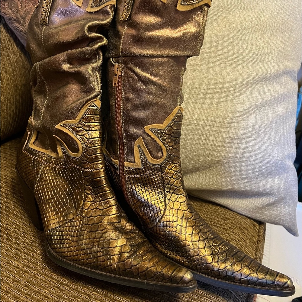SALE Foot Candy copper Metallic cowboy/cowgirl boots size 10 with zipper so cool